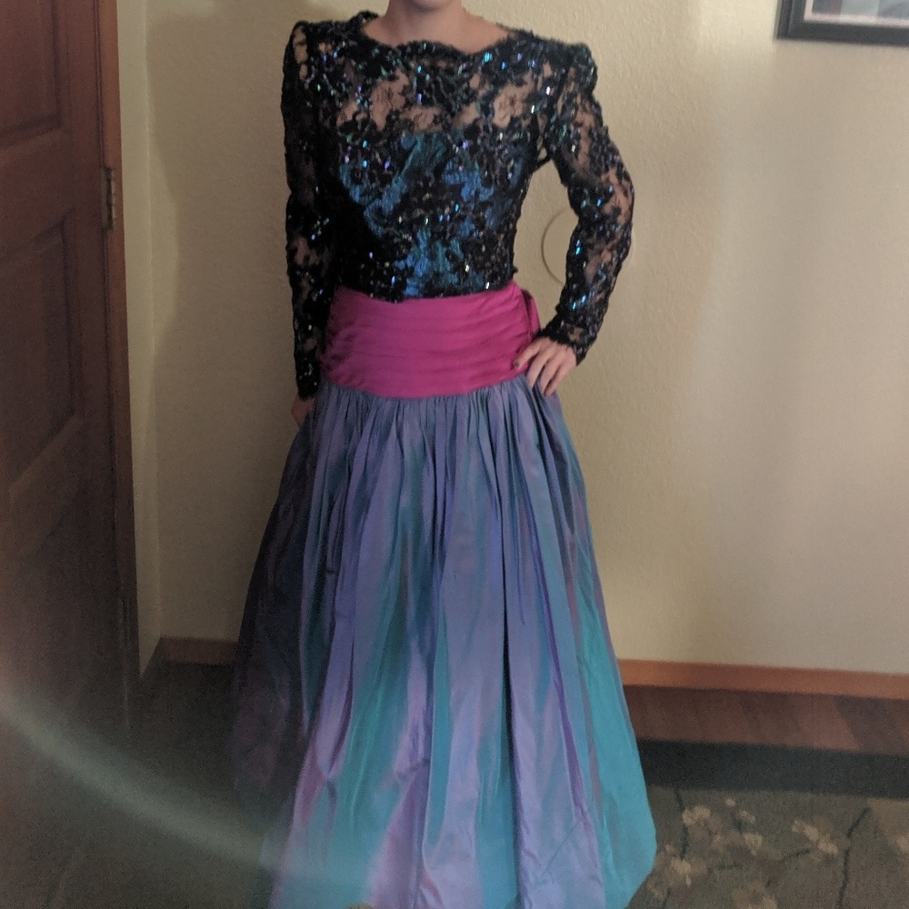 VINTAGE sequin princess gown size XS/S